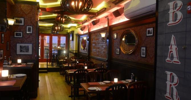 Irish Hospitality in Times Square: Pig n Whistle
